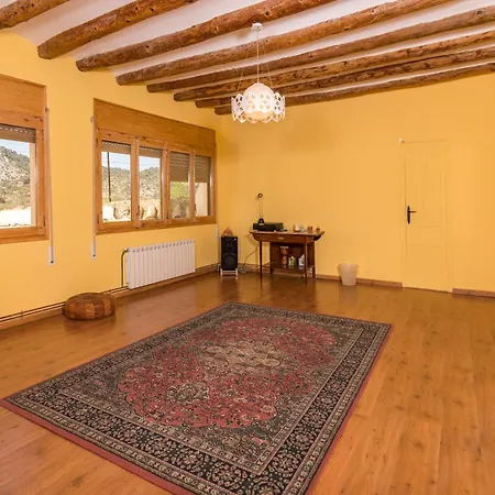 Casa De L'aigua Hostal