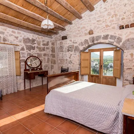 Hostal Casa De L'aigua