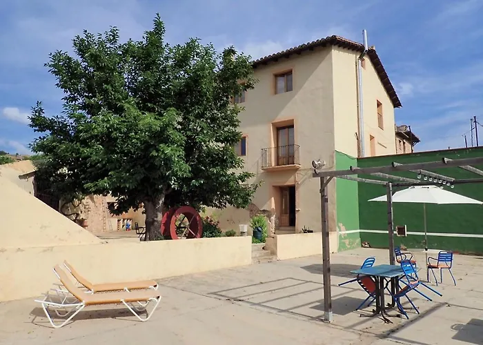 Casa De L'aigua Hostal