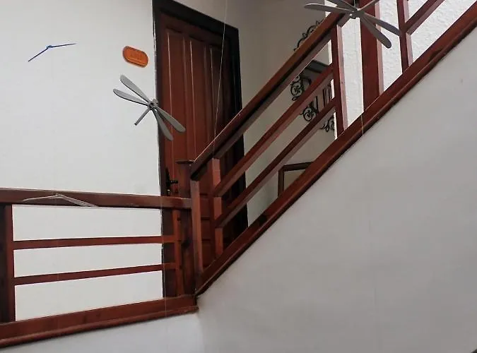 Casa De L'aigua Hostal