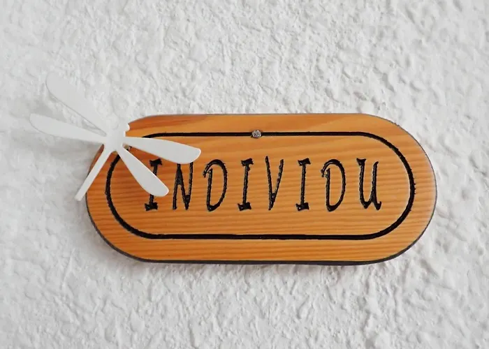 Casa De L'aigua Hostal *