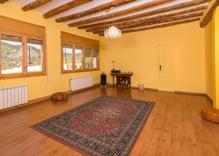 Casa De L'aigua Hostal